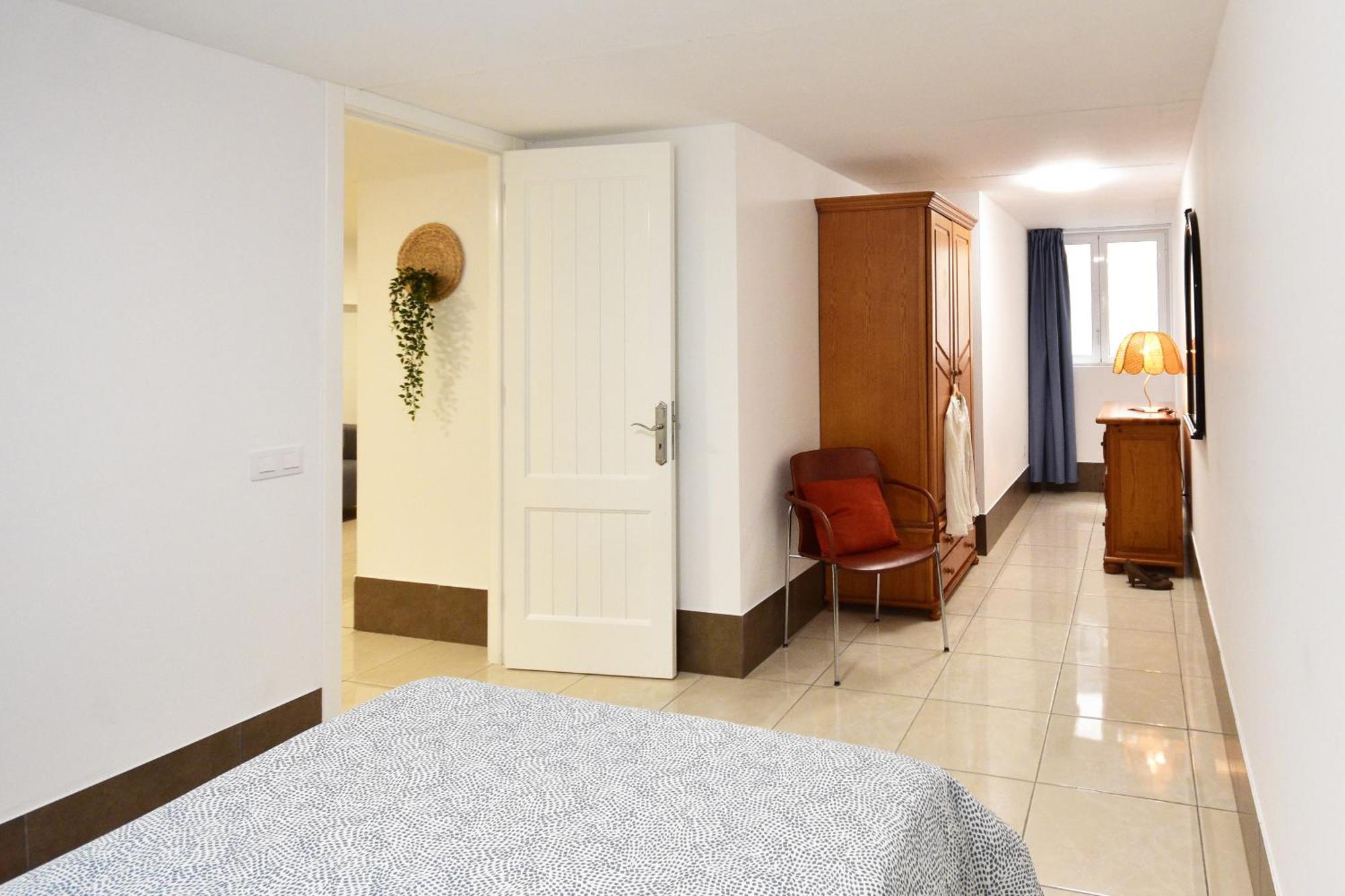 Apartamentos A 10 Minutos Del Aeropuerto Carrizal ภายนอก รูปภาพ